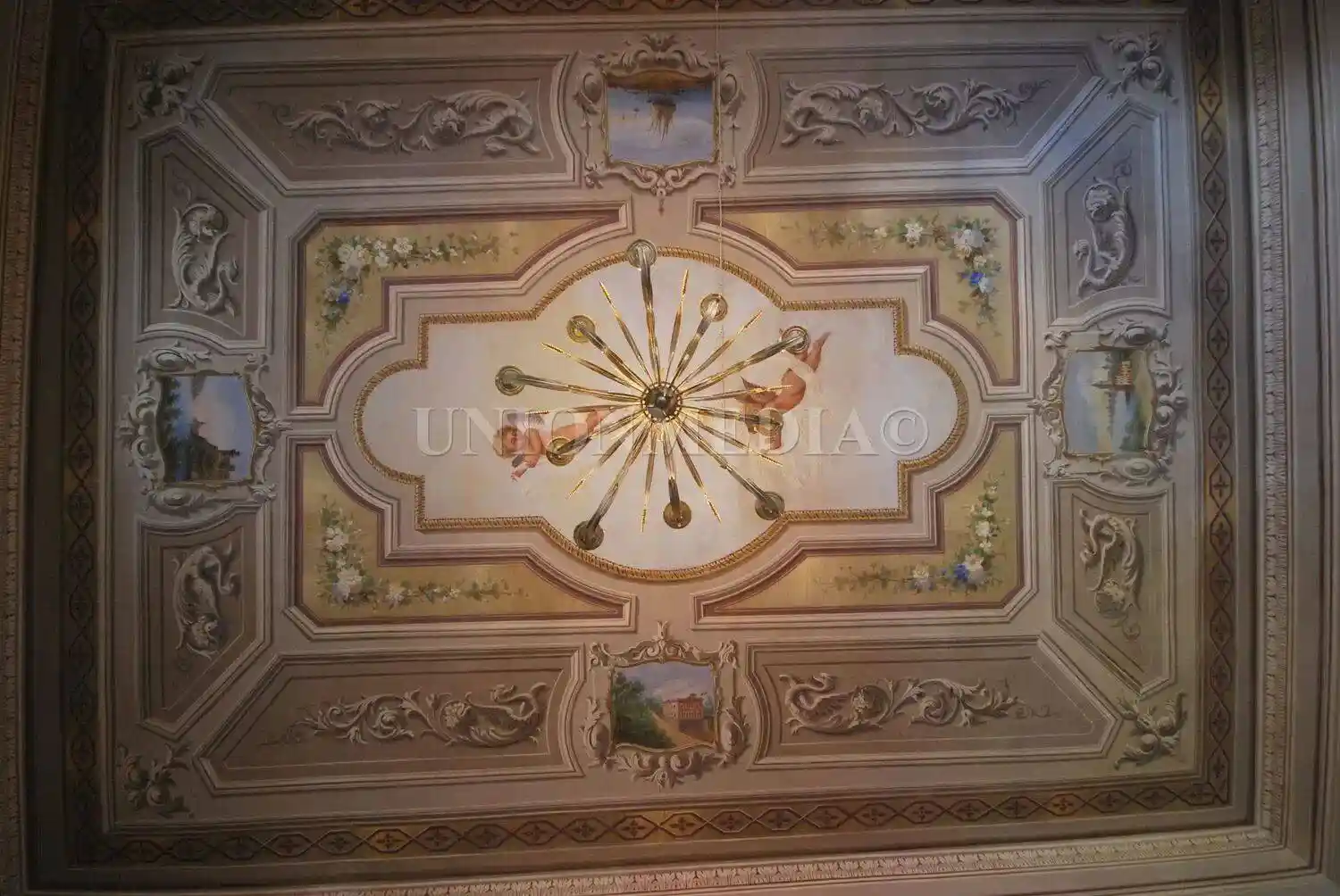 Appartamento in vendita a Sarzana