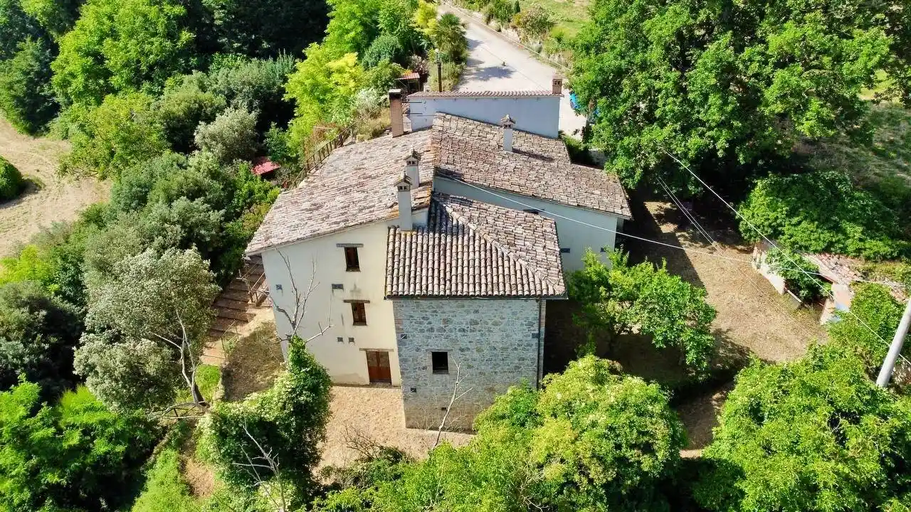 Rustico - Casale in vendita a Massa Martana