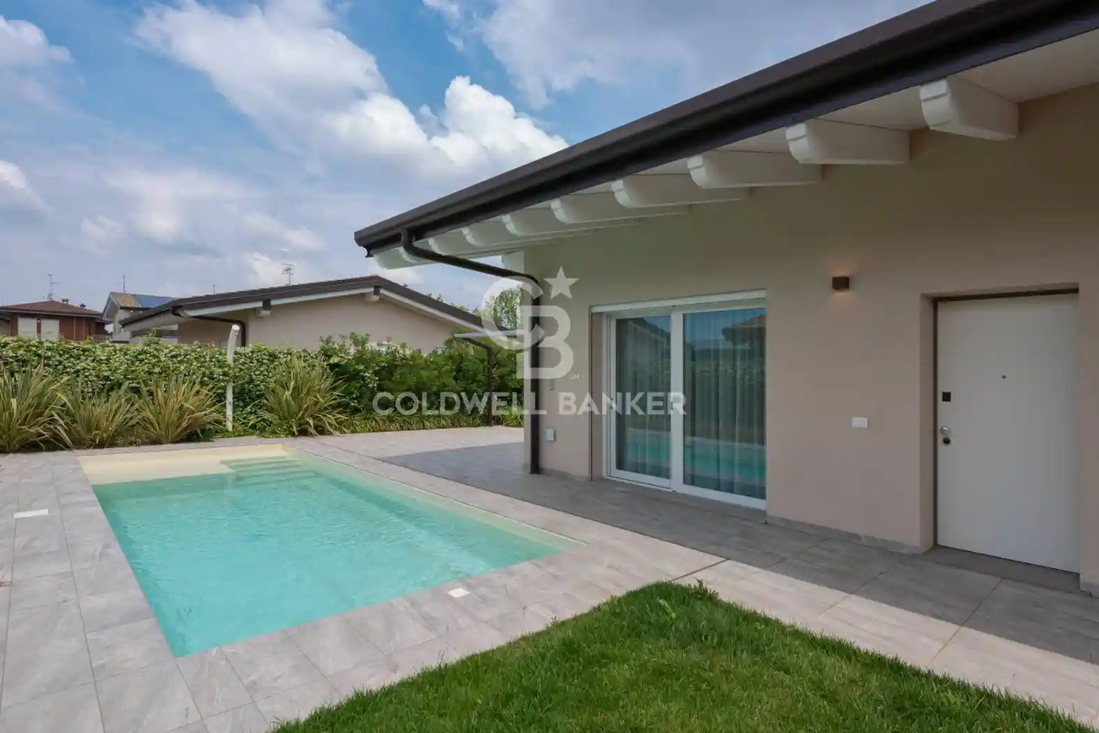 Villa in vendita a Lonato del Garda