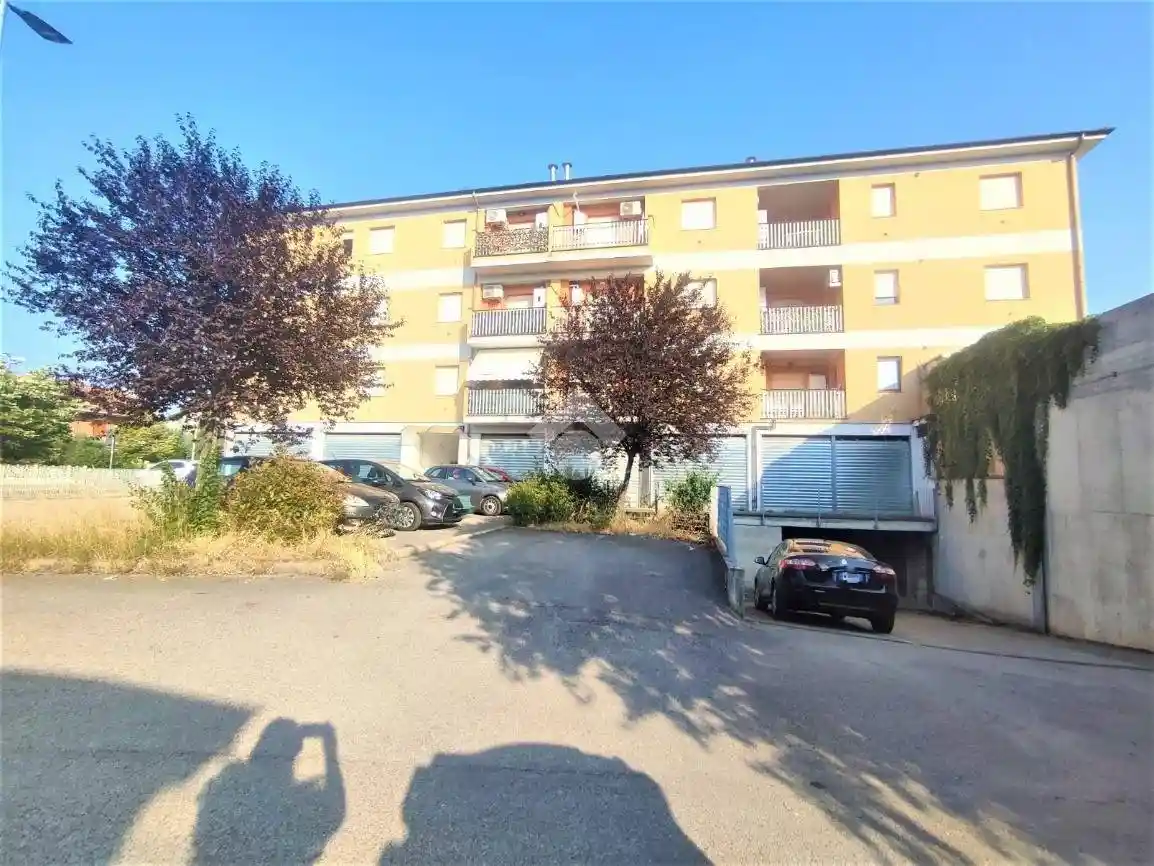 Bilocale Strada Centrale Umbra, Collestrada, Perugia - foto 2