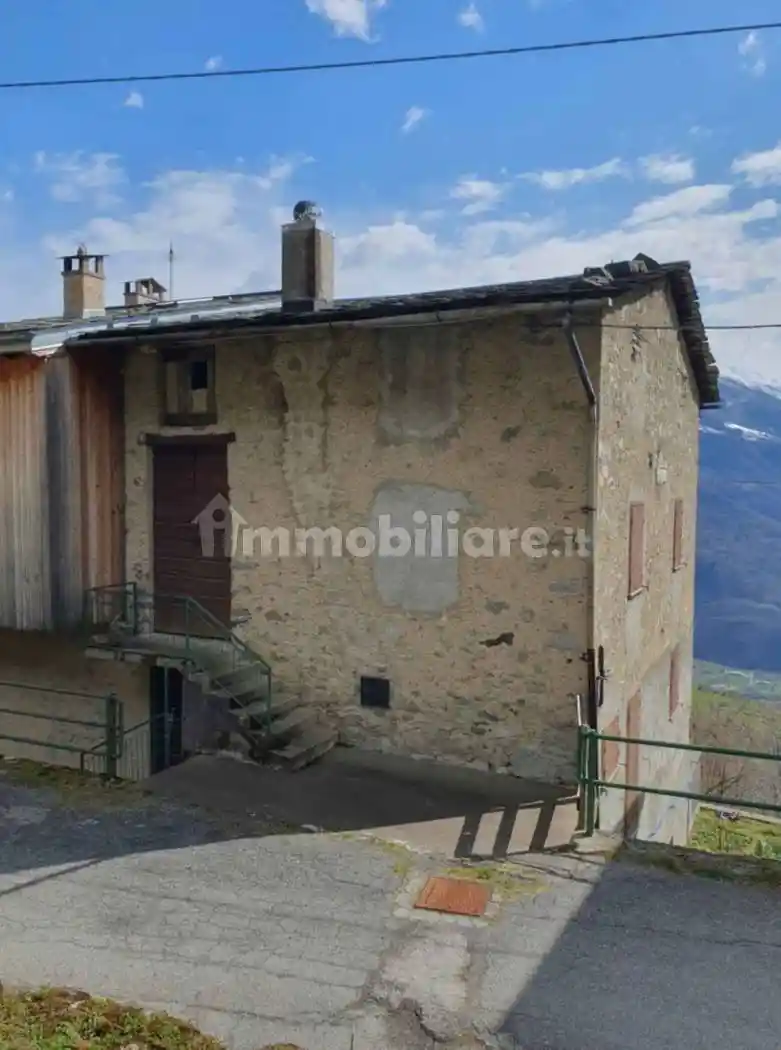 Villa in vendita a Castione Andevenno