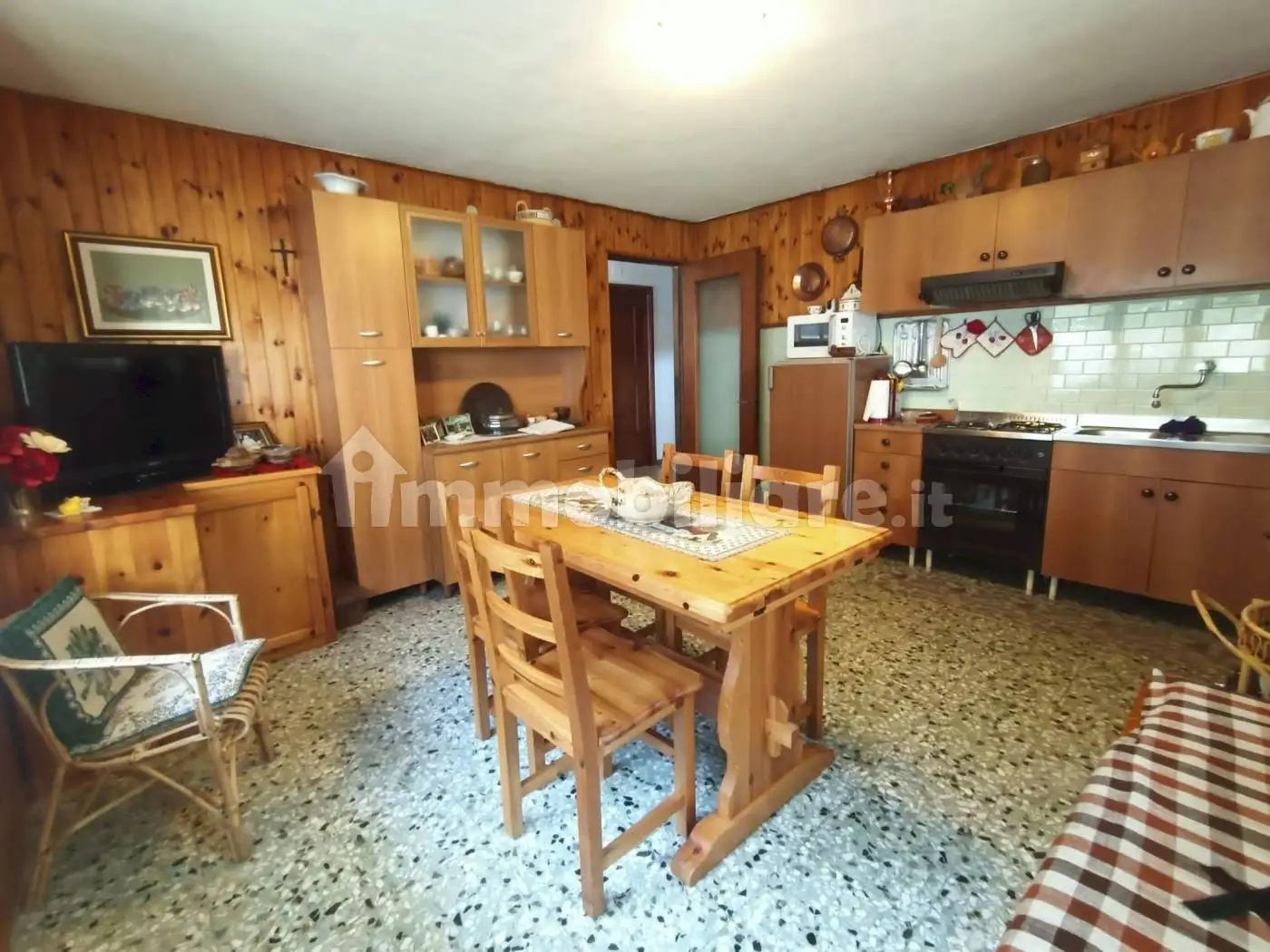 Terratetto unifamiliare 260 m², buono stato, Aymavilles - foto 3