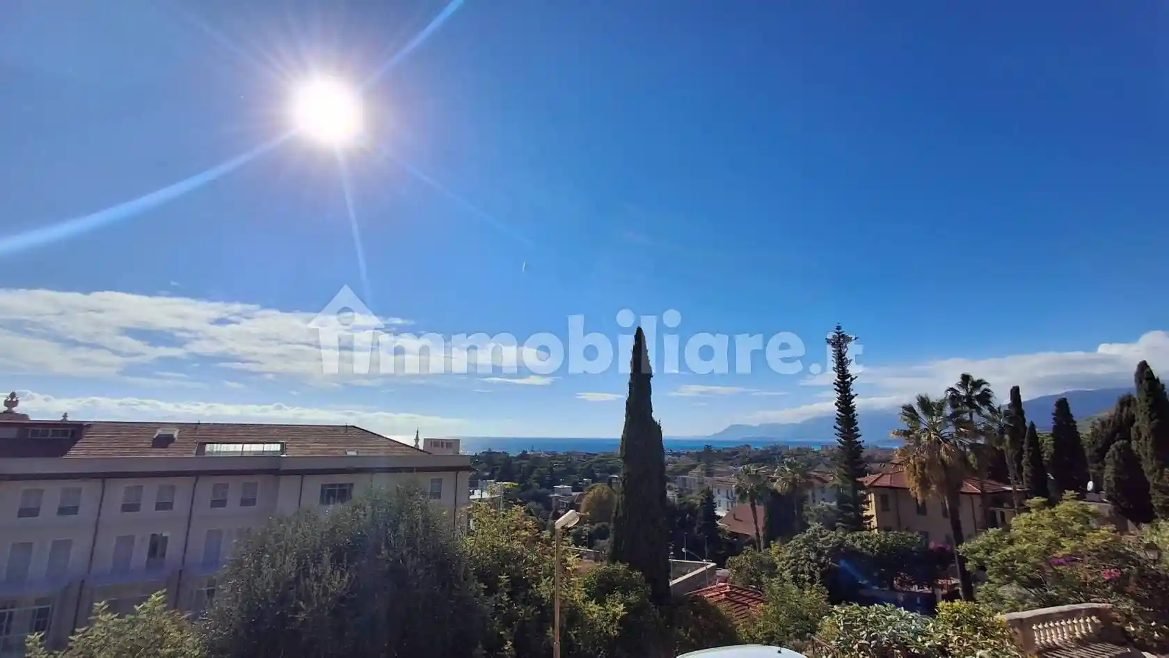 Appartamento in vendita a Bordighera