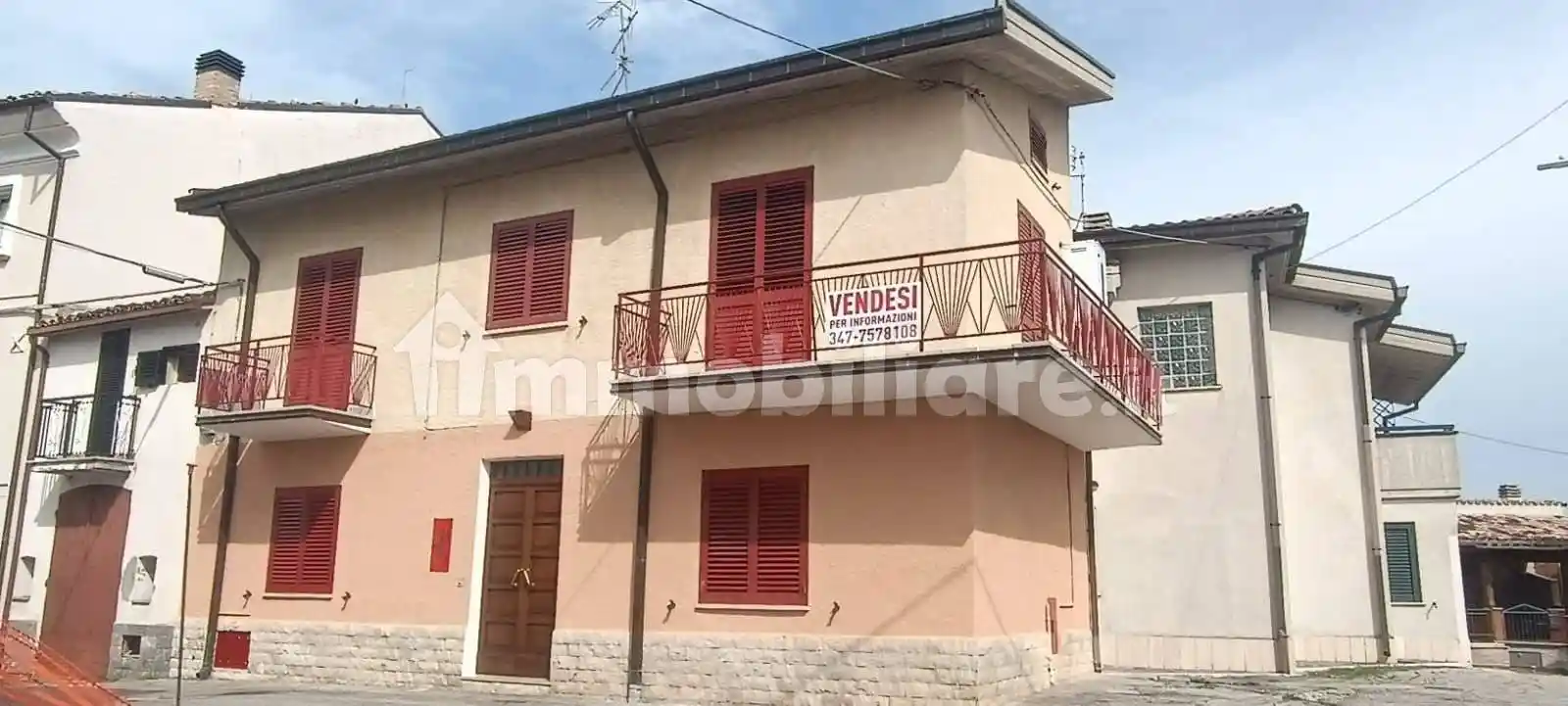 Casa indipendente in vendita a Colledara