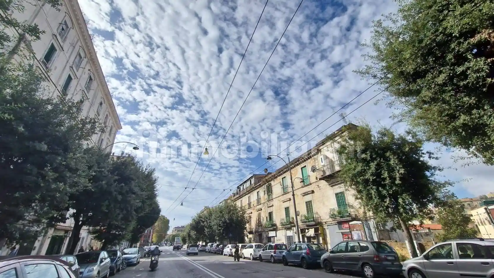Appartamento in vendita a Napoli