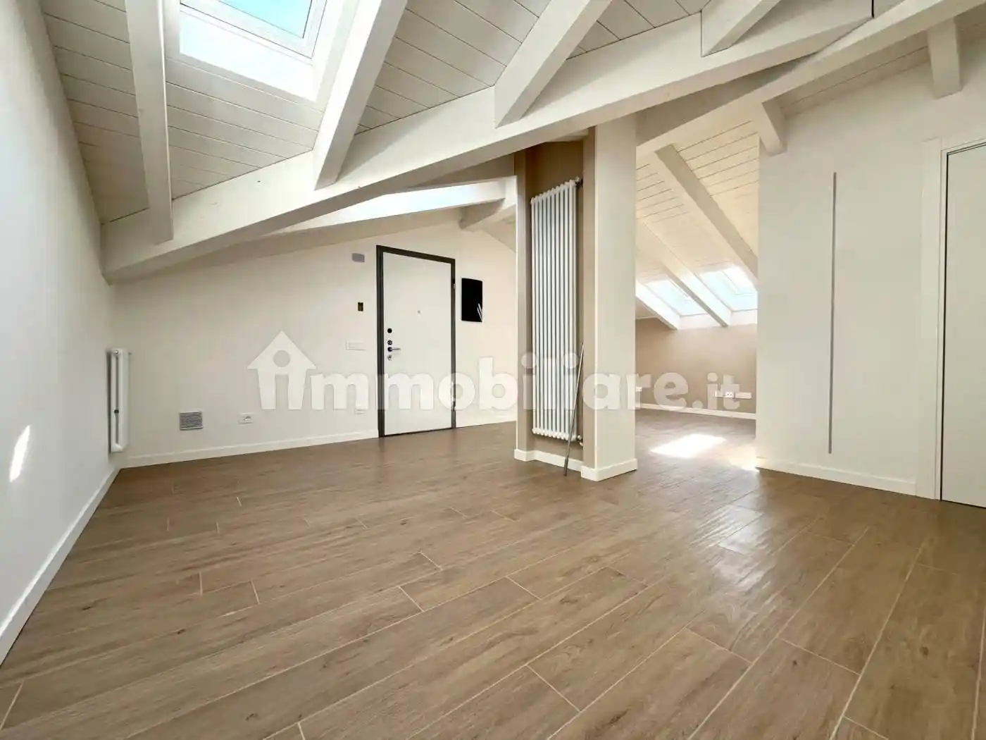 Appartamento in vendita a Cislago