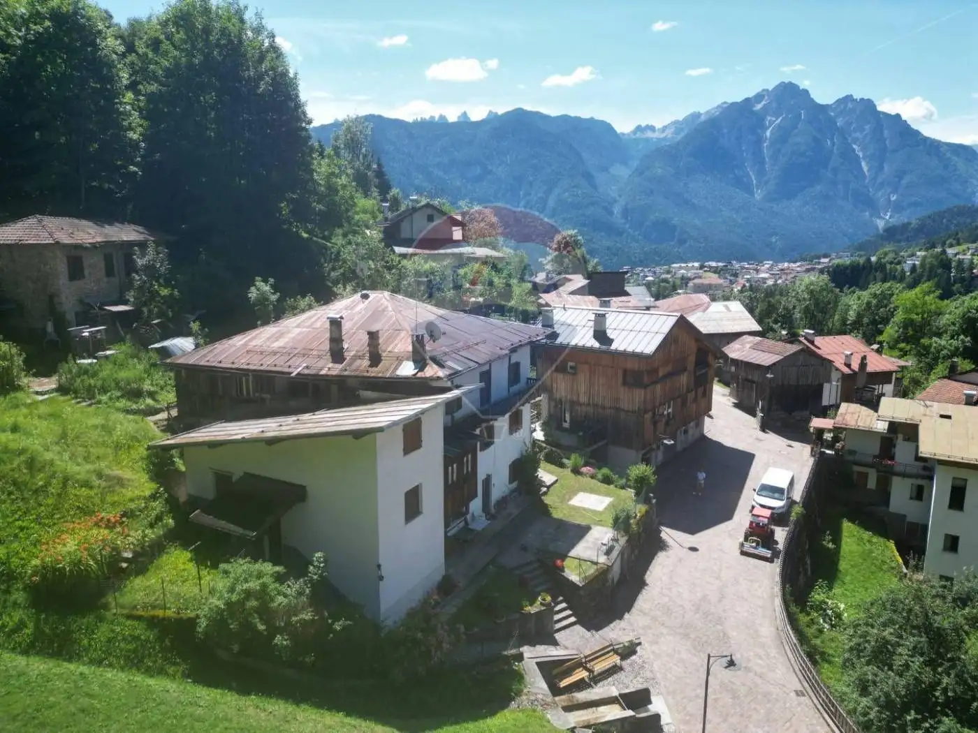 Casa indipendente in vendita a Calalzo di Cadore
