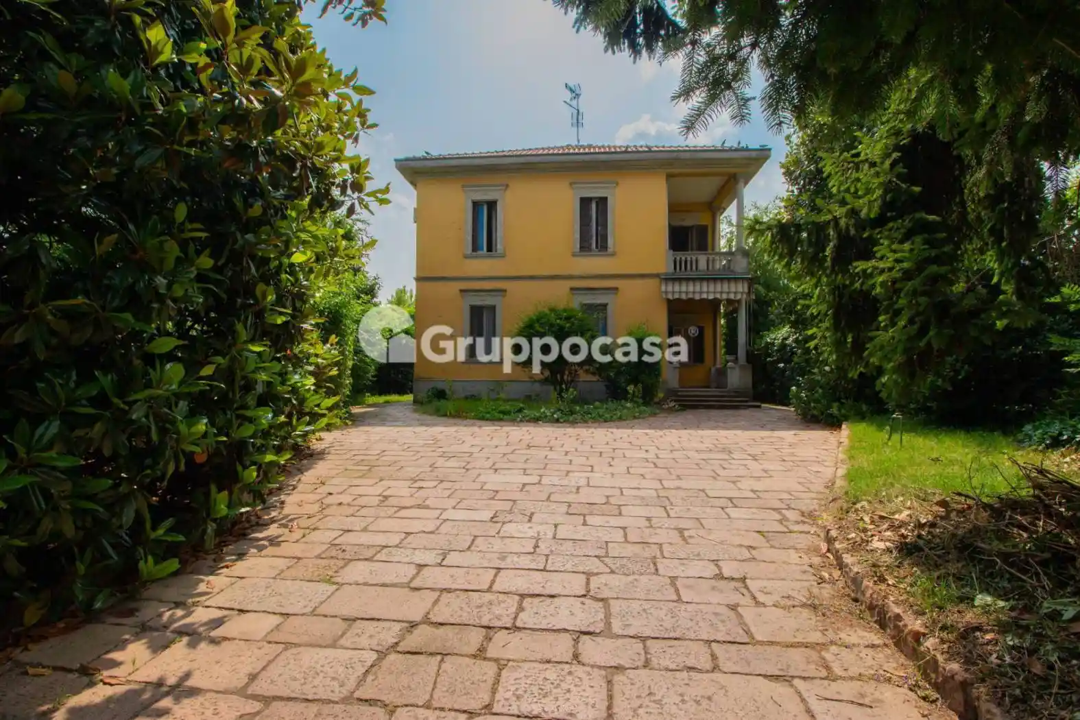 Villa in vendita a Marcallo con Casone