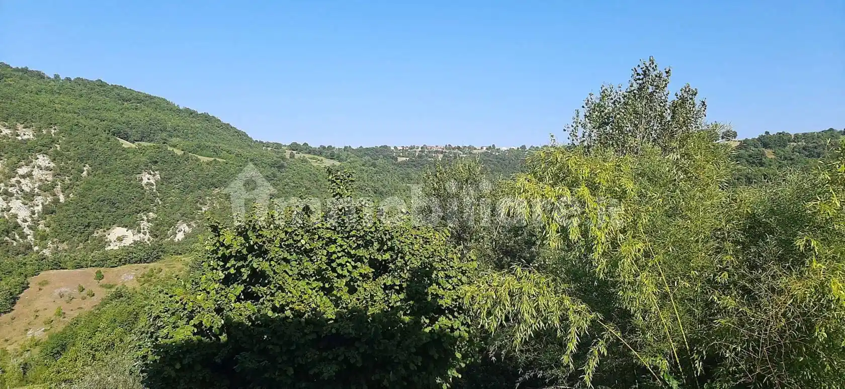 Villa unifamiliare Località Roncaglio Casello Vecchio 18, Canossa - foto 3