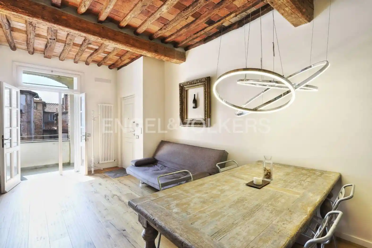 Appartamento in vendita a Lucca