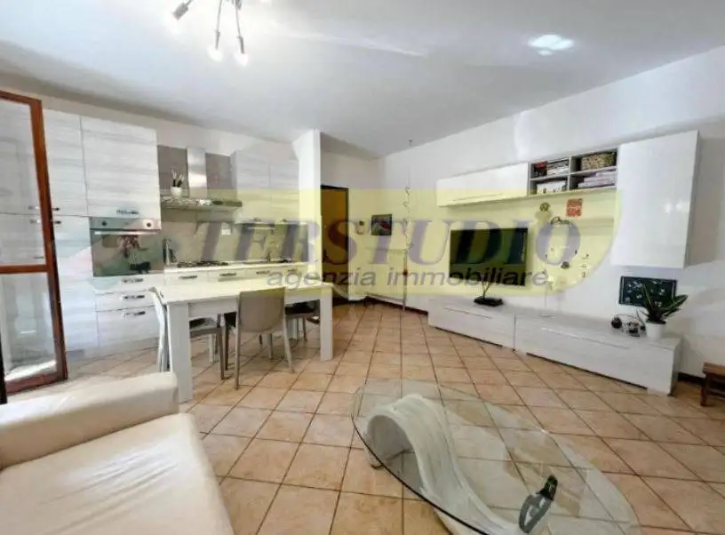 Bilocale via Cartiglio snc, Centro, Brivio - foto 2