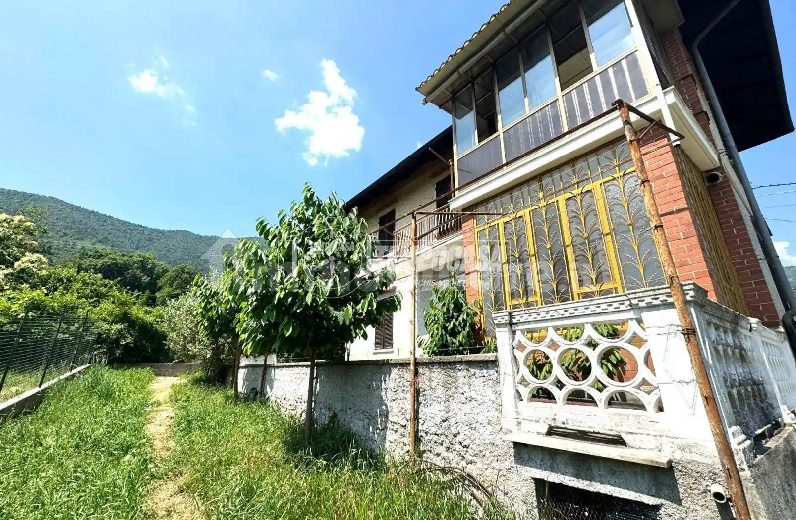Villa in vendita a Val della Torre