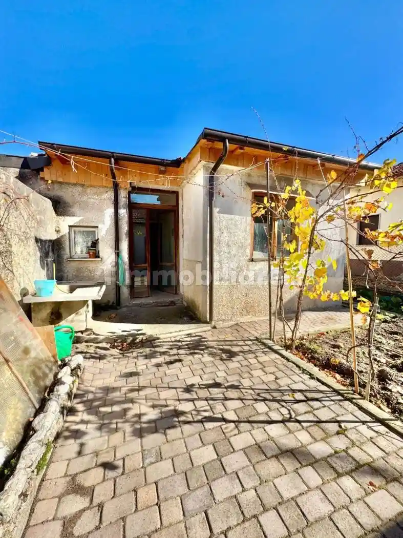 Terratetto unifamiliare via Vicenne, Centro, Avezzano - foto 4