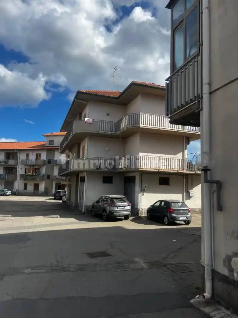 Appartamento in vendita a Aci Sant'Antonio