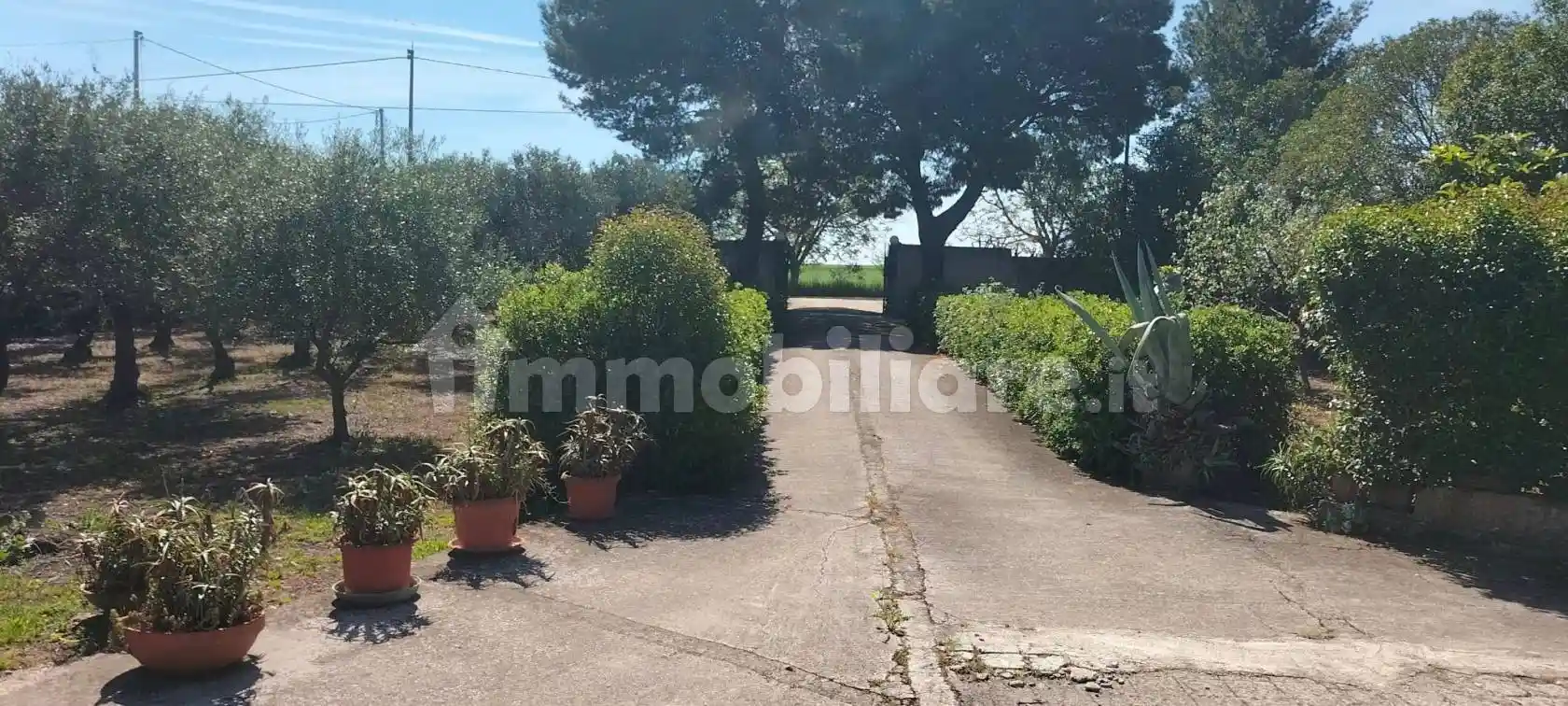 Villa unifamiliare Strada Provinciale, Via Napoli, Foggia - foto 2