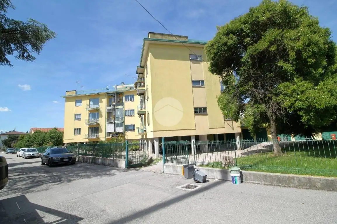 Trilocale via dante alighieri 10, Battaglia Terme - foto 2