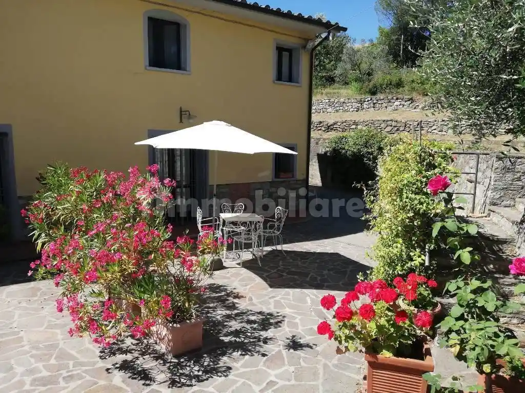 Villa bifamiliare via di Cerreto e Solano, Figline, Prato - foto 2