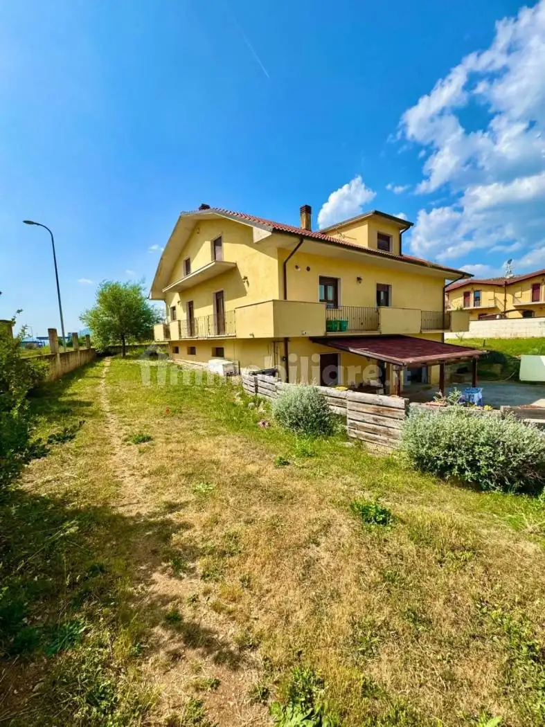 Villa in vendita a Scurcola Marsicana