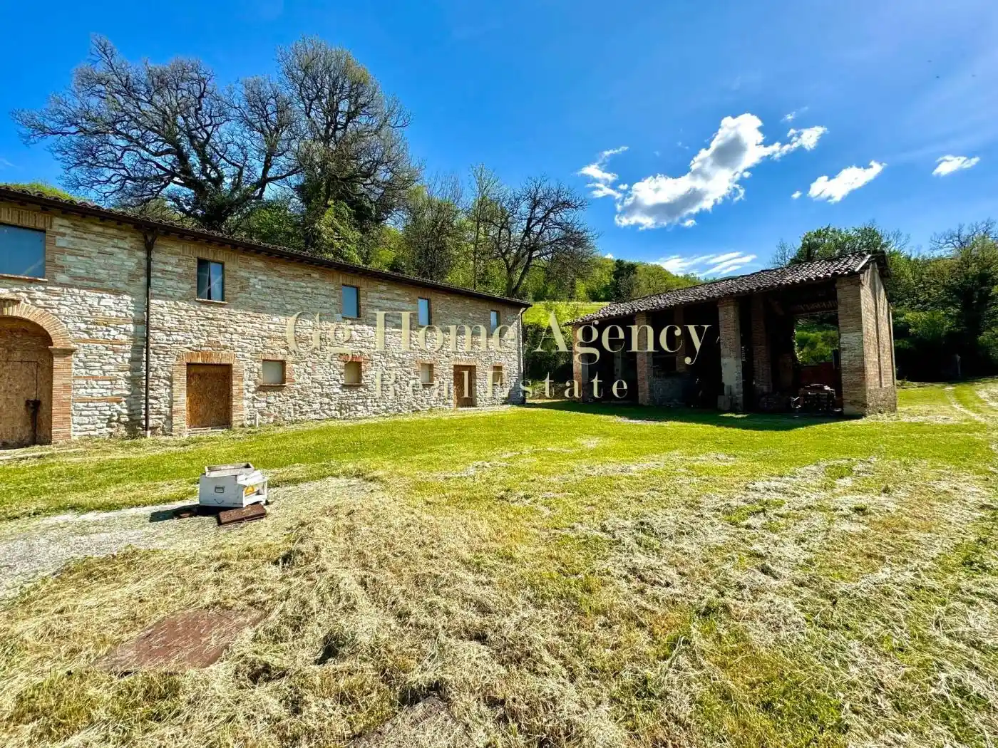 Rustico - Casale in vendita a Cerreto d'Esi