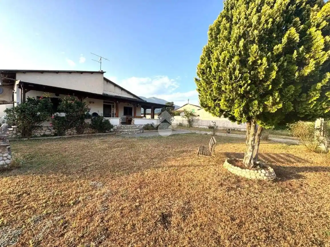 Villa unifamiliare via Caruscino 110, Centro, Avezzano - foto 2