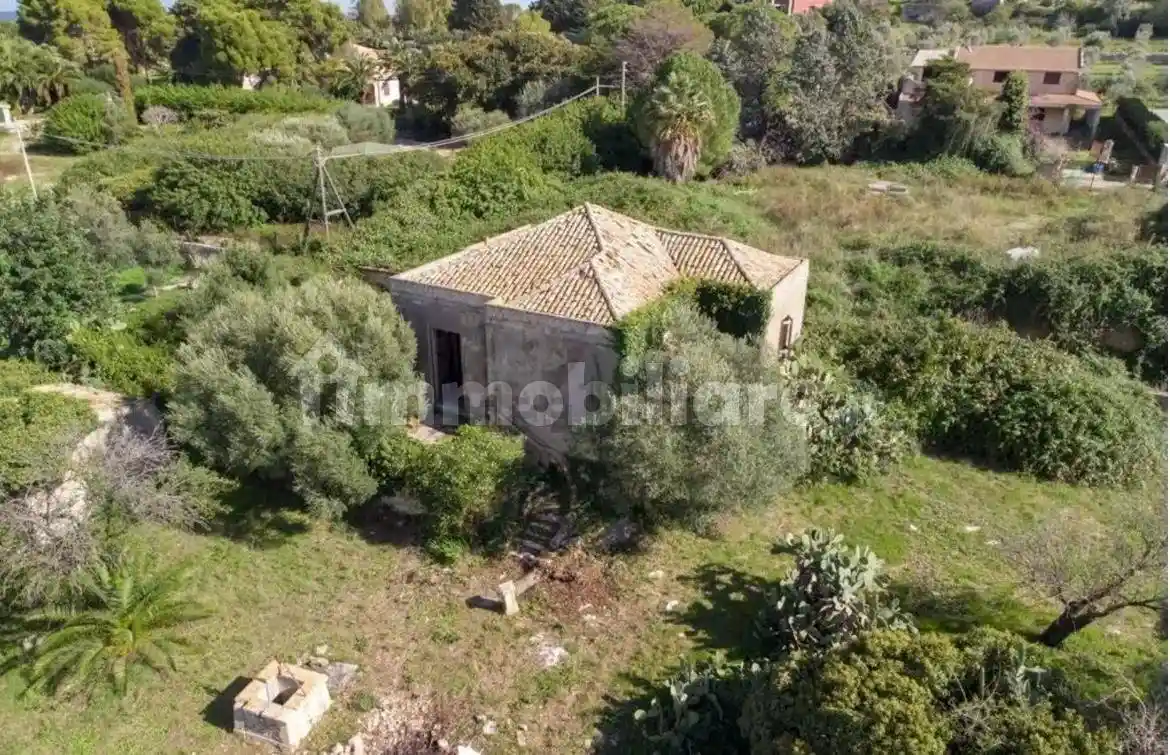 Rustico - Casale in vendita a Siracusa