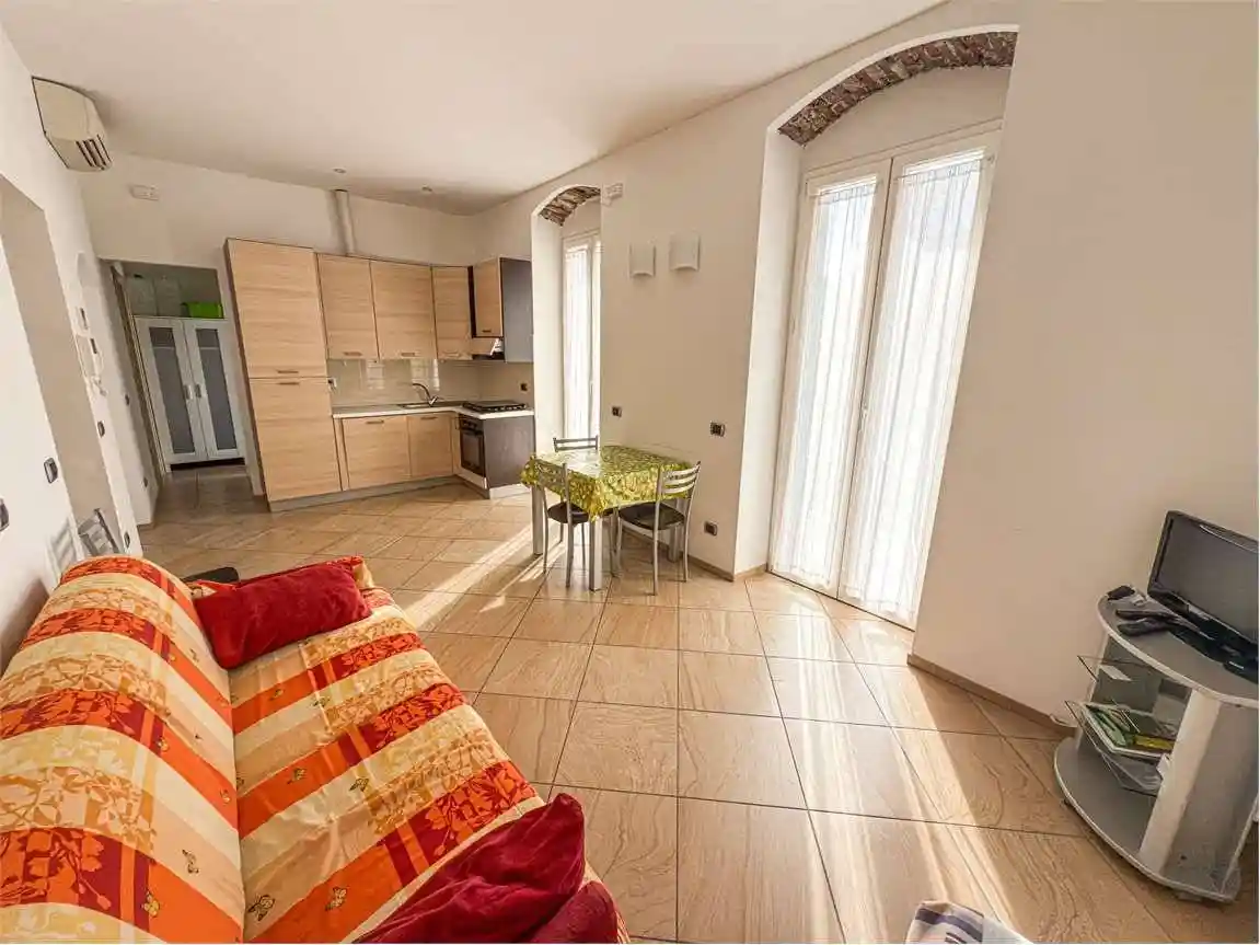 Bilocale corso garibaldi , 24, Centro, Diano Marina - foto 5