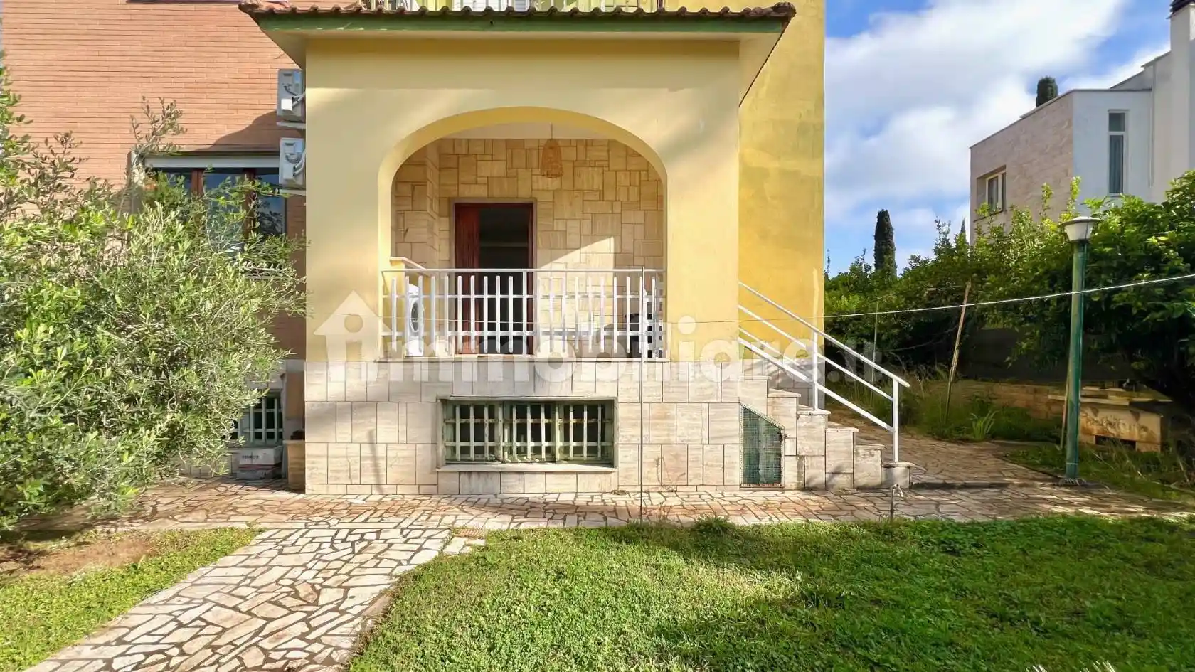 Appartamento in villa viale Silvana 26, Villaggio Giornalisti - Poggio, Anzio - foto 2