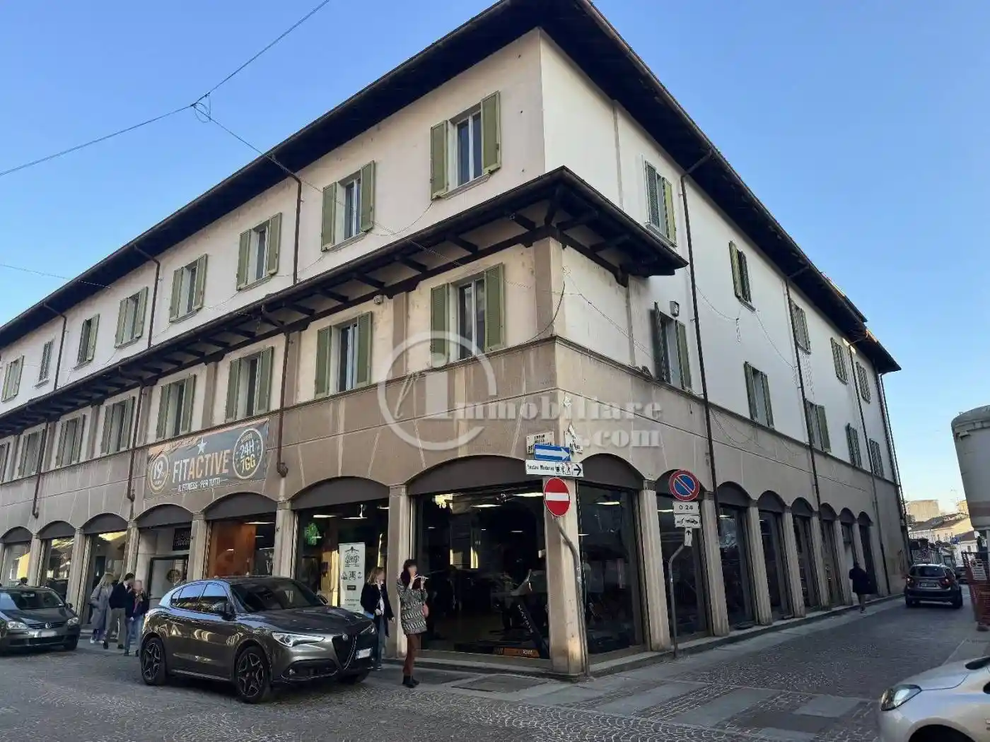 Palazzo - Edificio in vendita a Vigevano