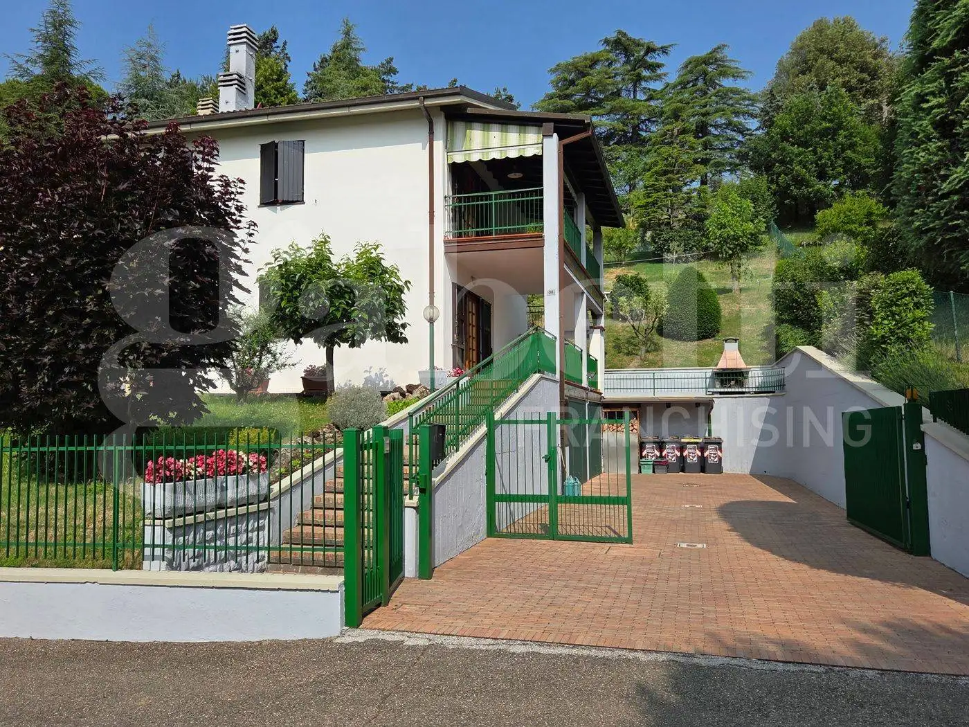 Villa in vendita a Pianoro