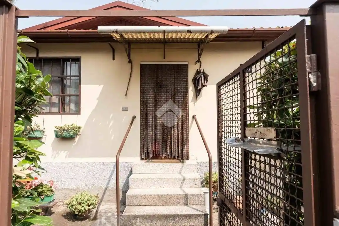 Villa unifamiliare via delle rose 24, Lorenteggio, Milano - foto 2