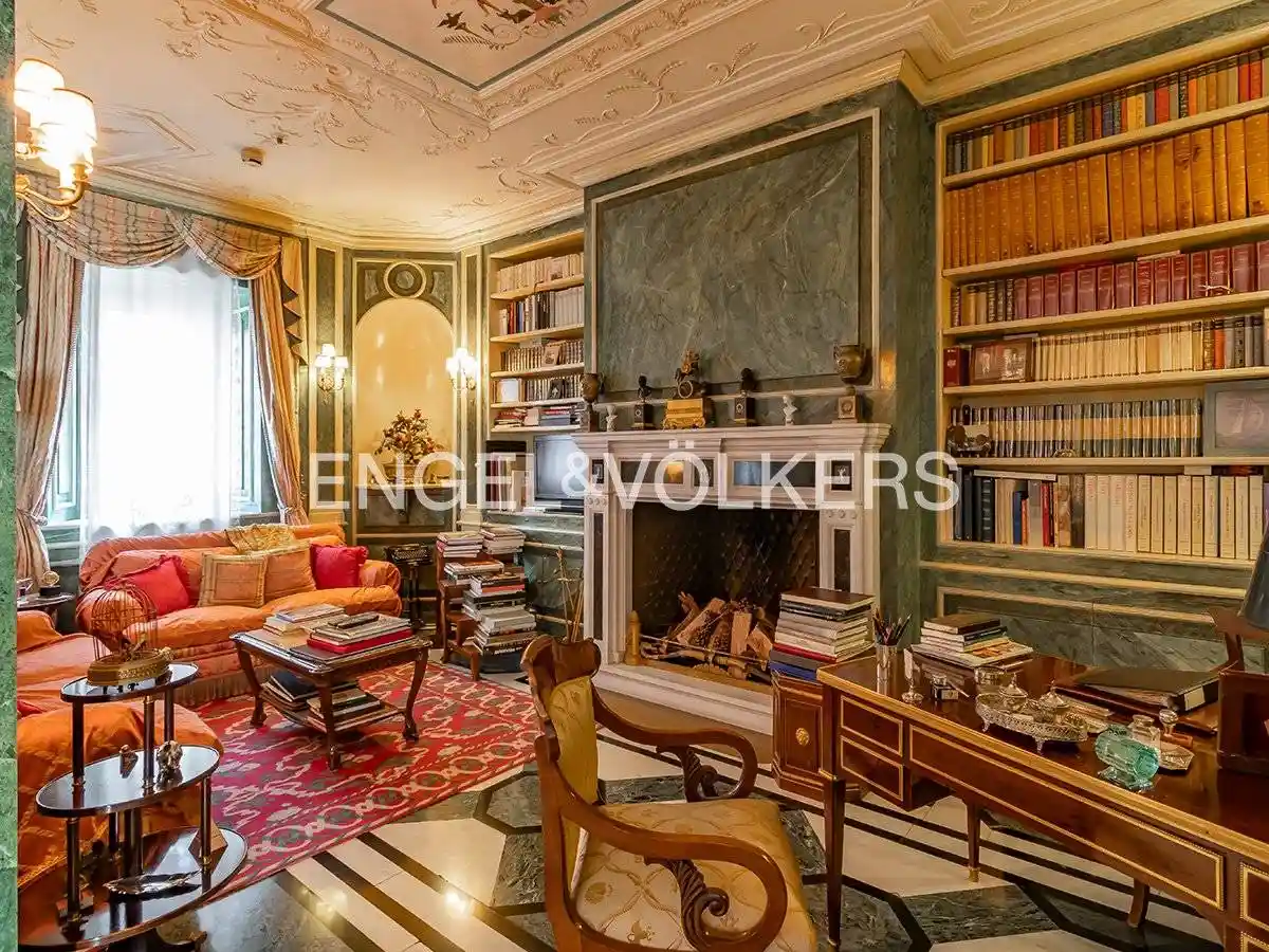 Terratetto plurifamiliare via della Tribuna di Tor de' Specchi, Largo Argentina, Roma - foto 2