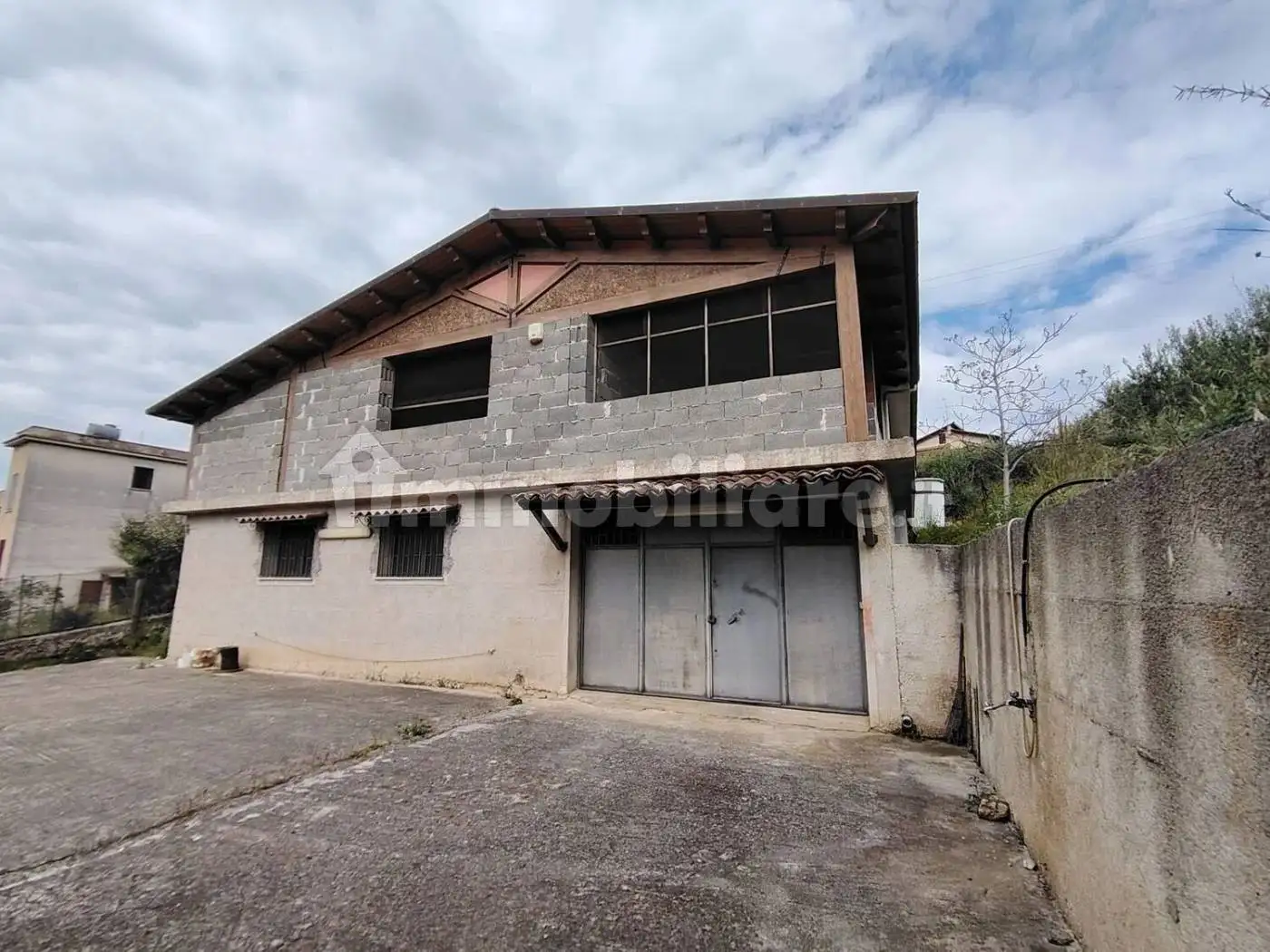 Villa in vendita a Montelepre