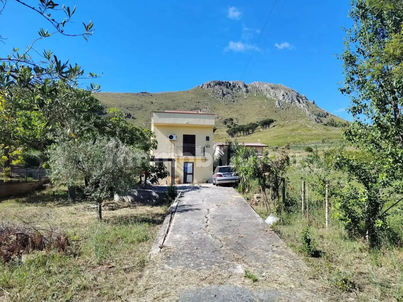 Villa in vendita a Montelepre