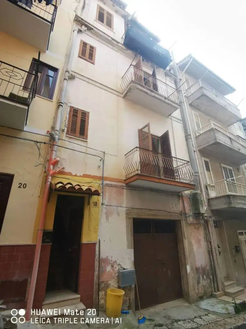 Villa in vendita a Montelepre