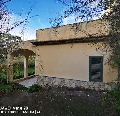 Villa in vendita a Montelepre