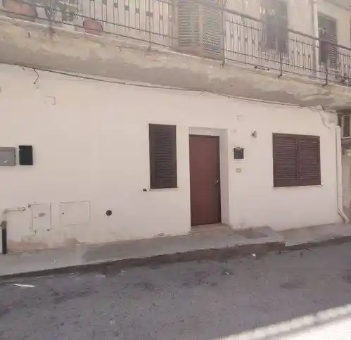 Appartamento in vendita a Montelepre