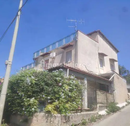 Villa in vendita a Montelepre