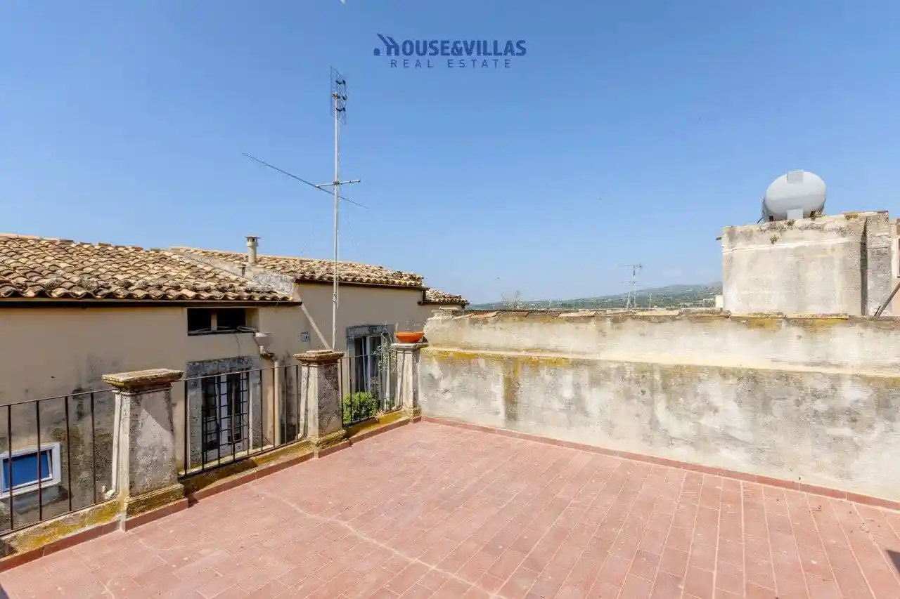 Casa indipendente in vendita a Noto