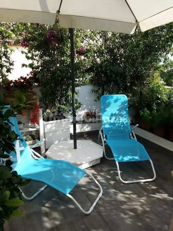 Loft in vendita a Torre del Greco