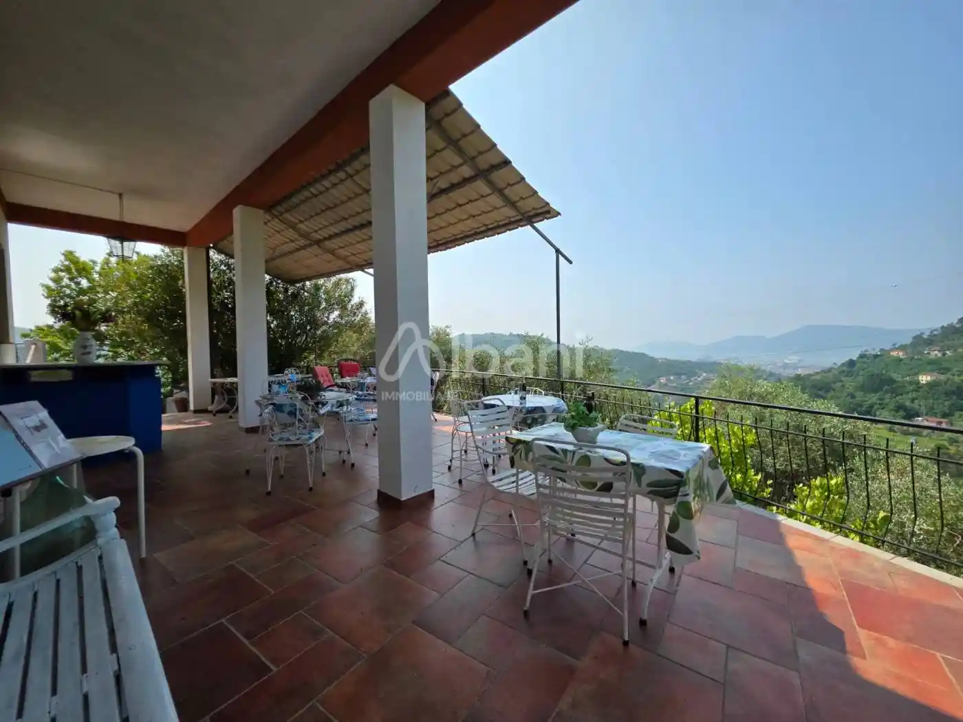 Villa in vendita a Vezzano Ligure