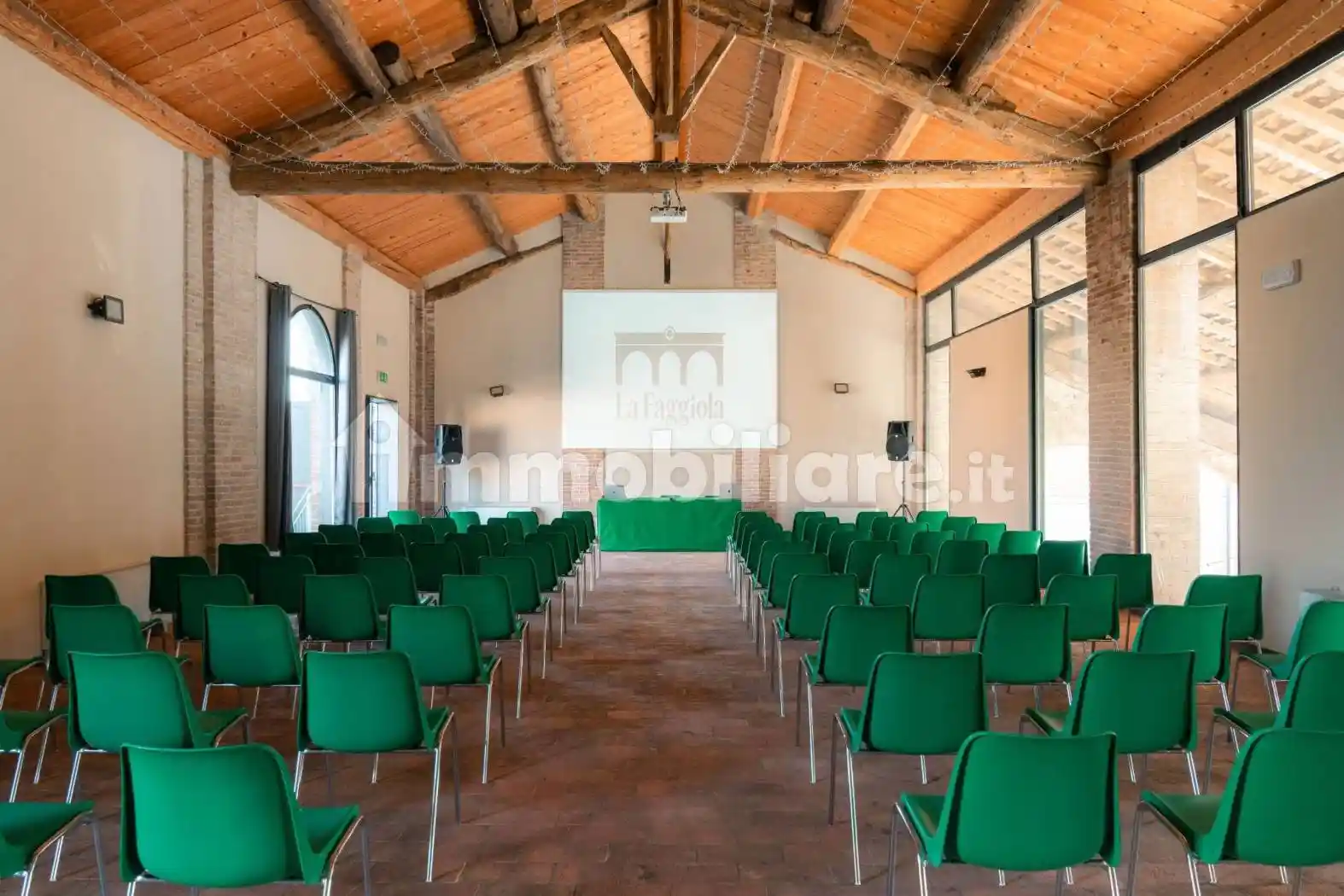 Palazzo - Edificio in vendita a Podenzano