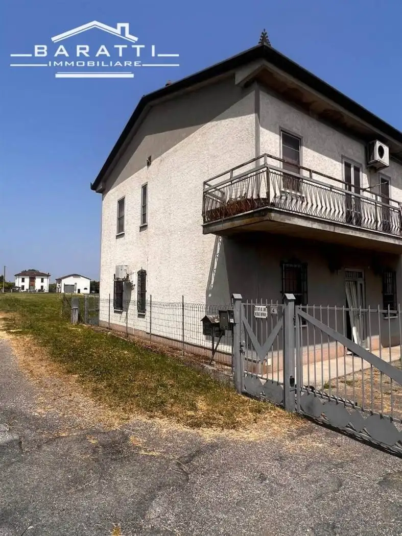 Rustico - Casale in vendita a Motteggiana