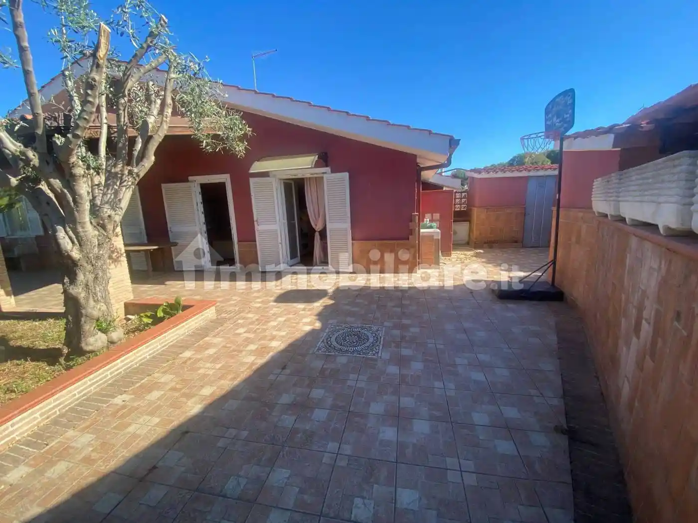 Villetta a schiera in vendita a Ladispoli