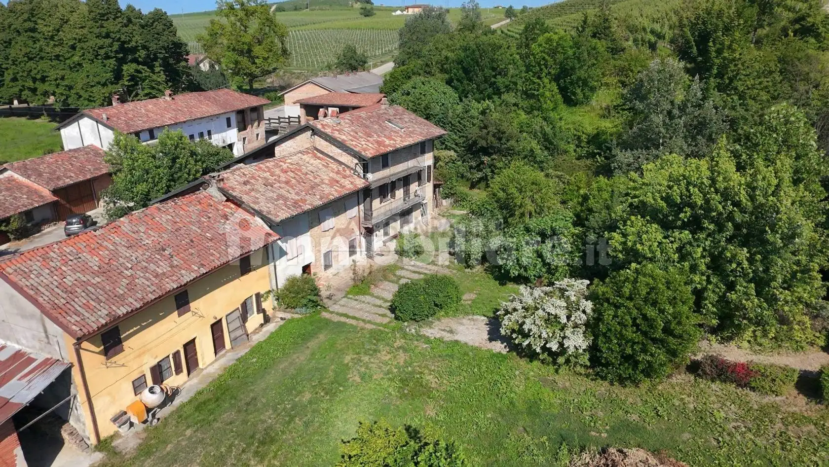 Rustico - Casale in vendita a Castellinaldo d'Alba