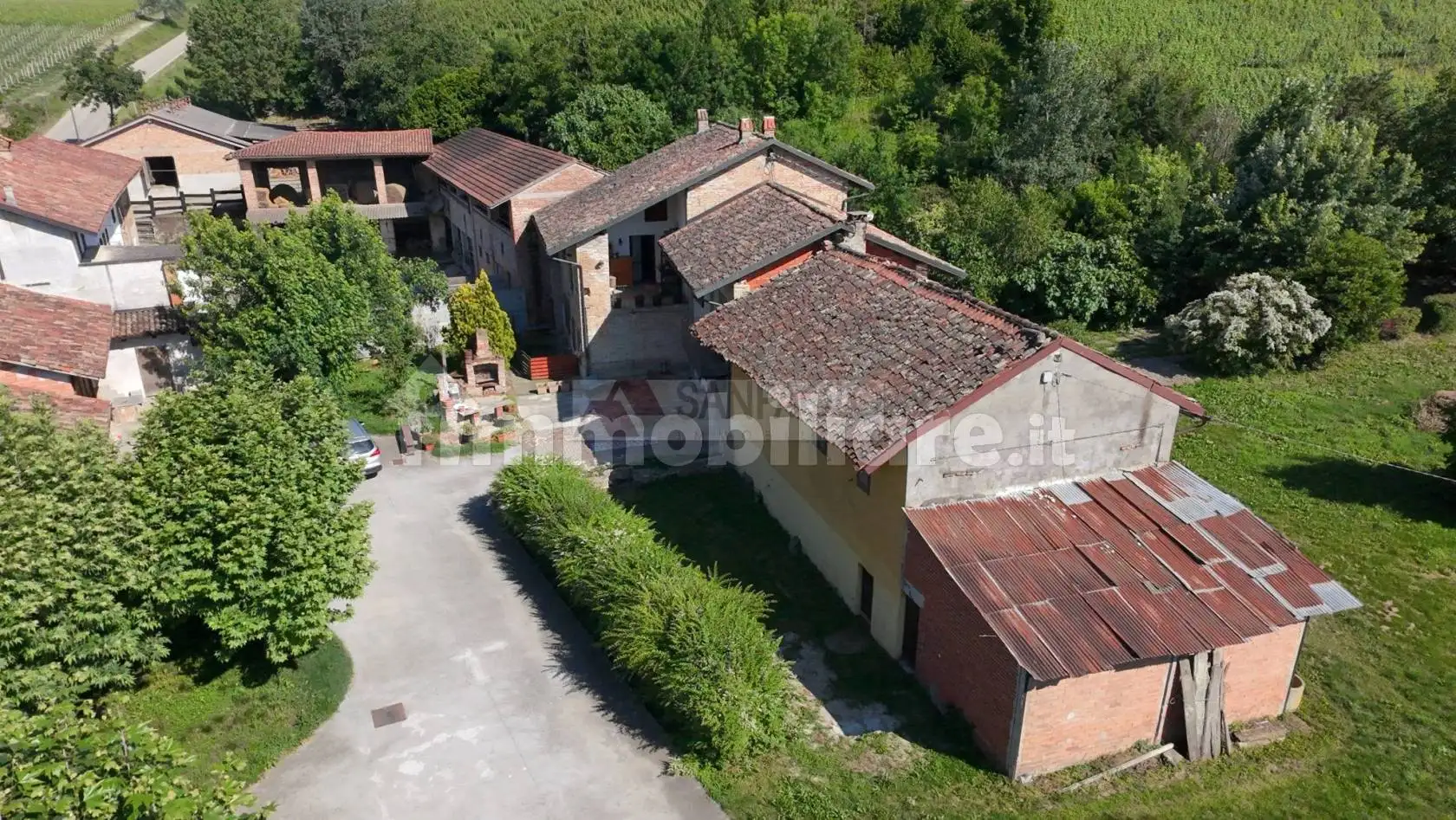 Cascina via Magliano Alfieri 32, Castellinaldo d'Alba - foto 2