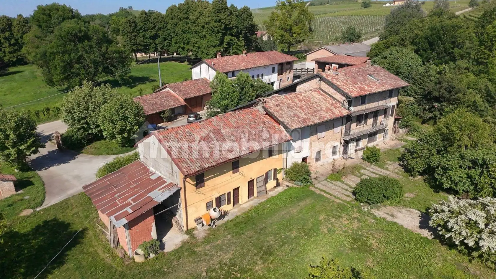 Cascina via Magliano Alfieri 32, Castellinaldo d'Alba - foto 3