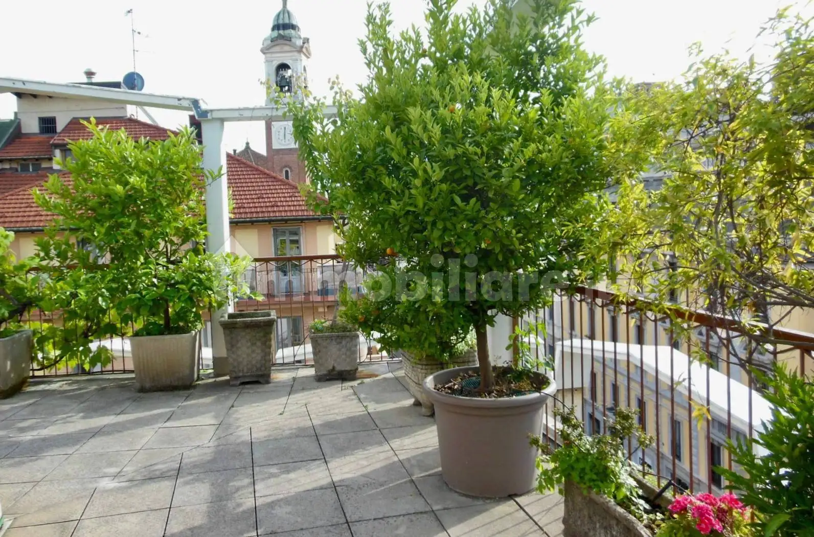 Penthouse - Attic in vendita a Milan