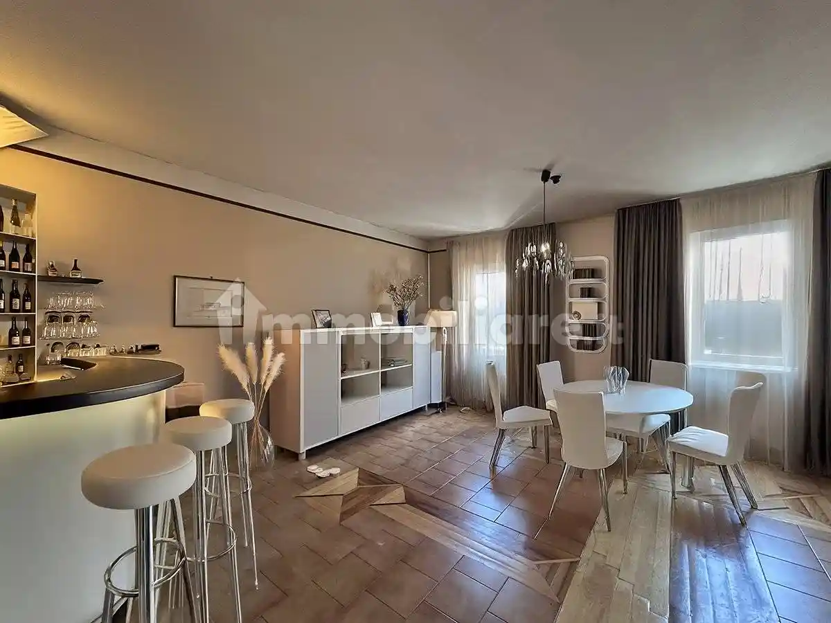 Appartamento in vendita a Trieste