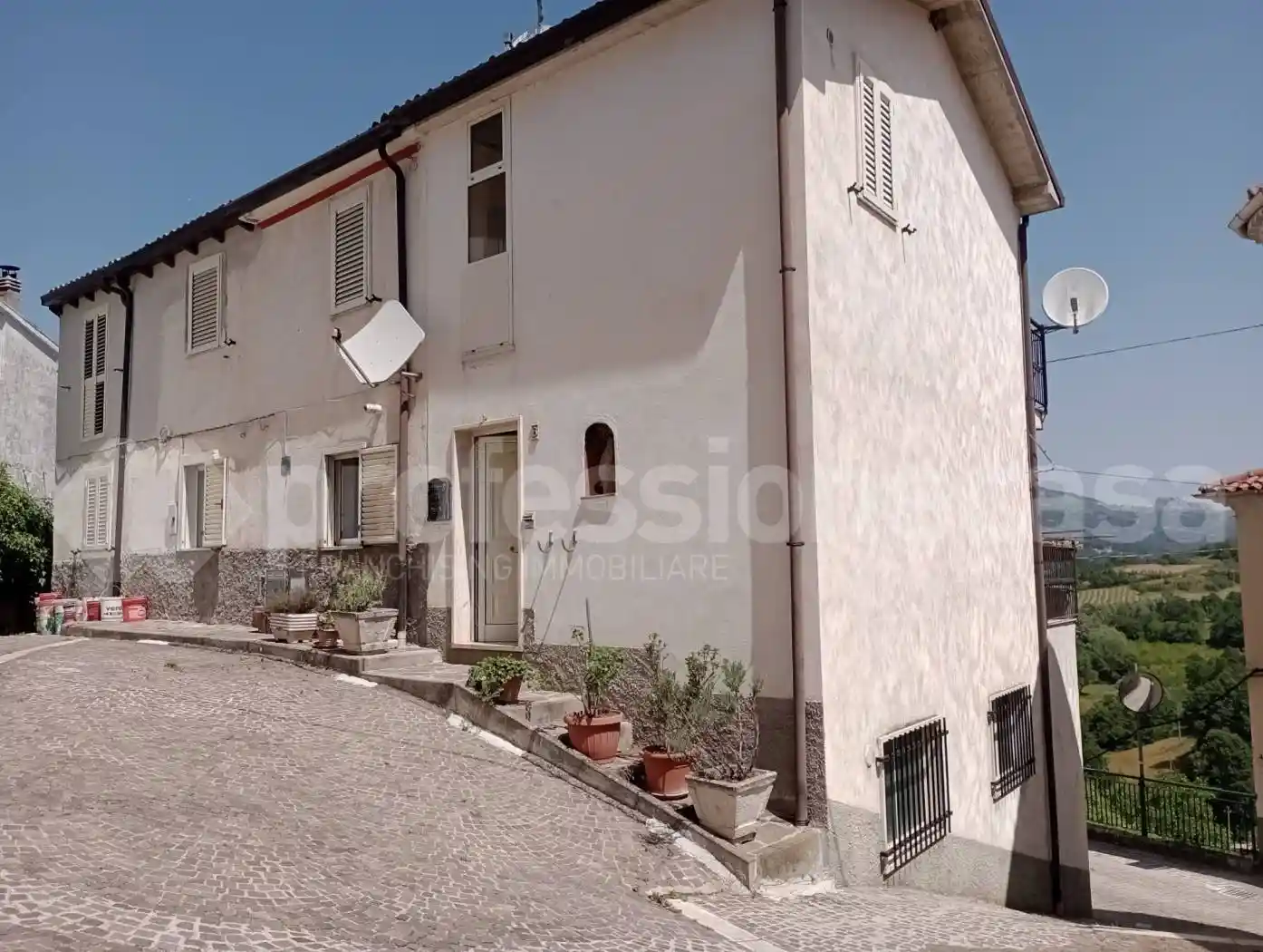 Terratetto plurifamiliare via San Nicola 1, Castel del Giudice - foto 2