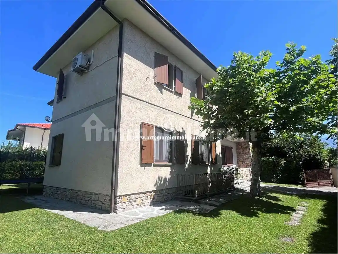 Villa in affitto a Forte dei Marmi
